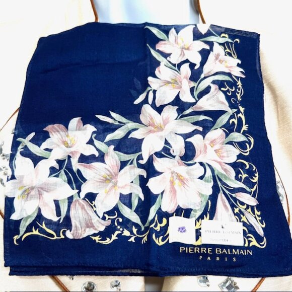 New Pierre Balmain MiniScarf/Handkerchief Cotton 17"  Blue Green Floral (81 - Picture 3 of 4